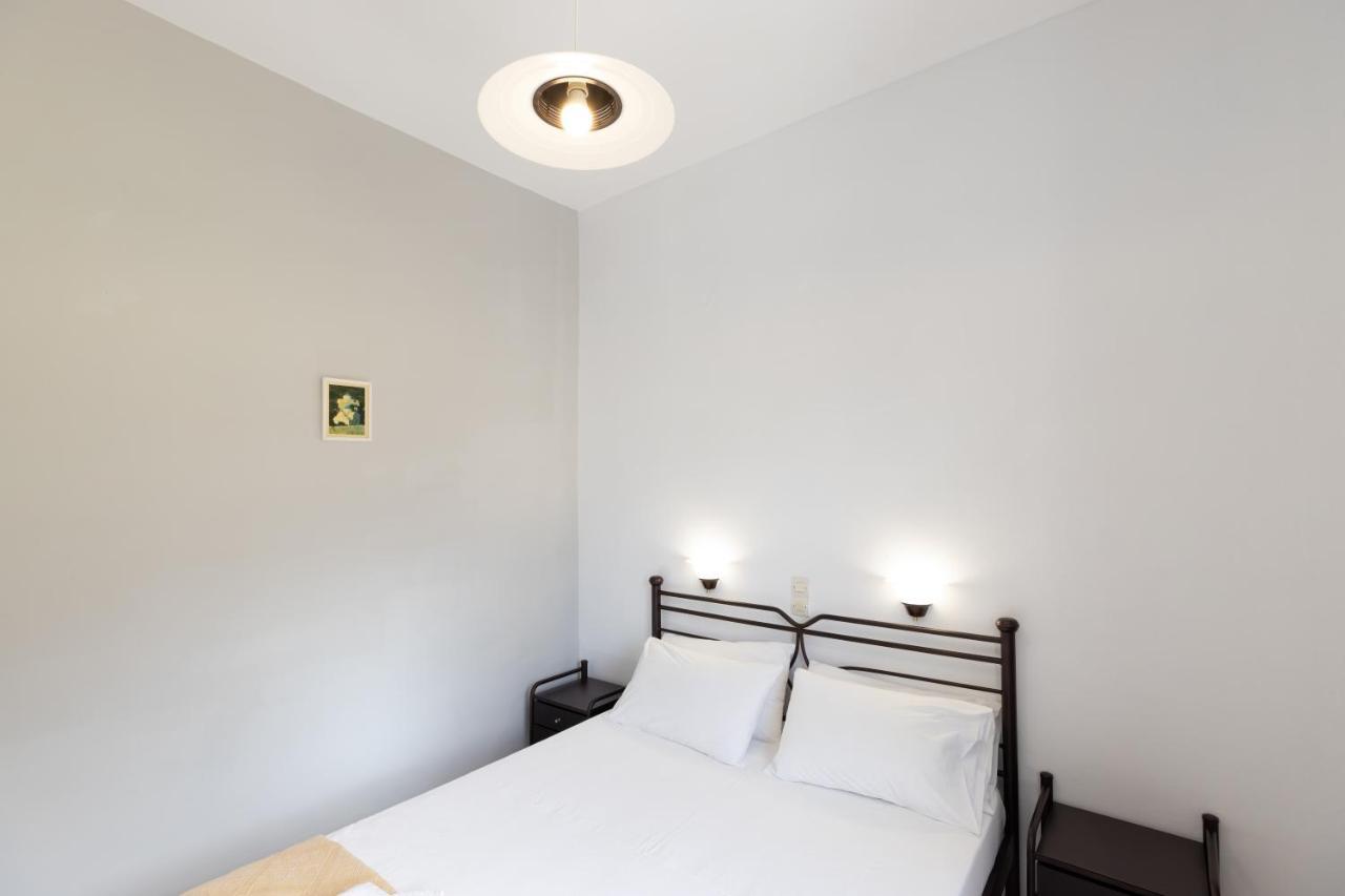 Peris Rooms Kamares  Extérieur photo