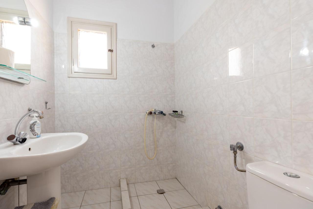 Peris Rooms Kamares  Extérieur photo