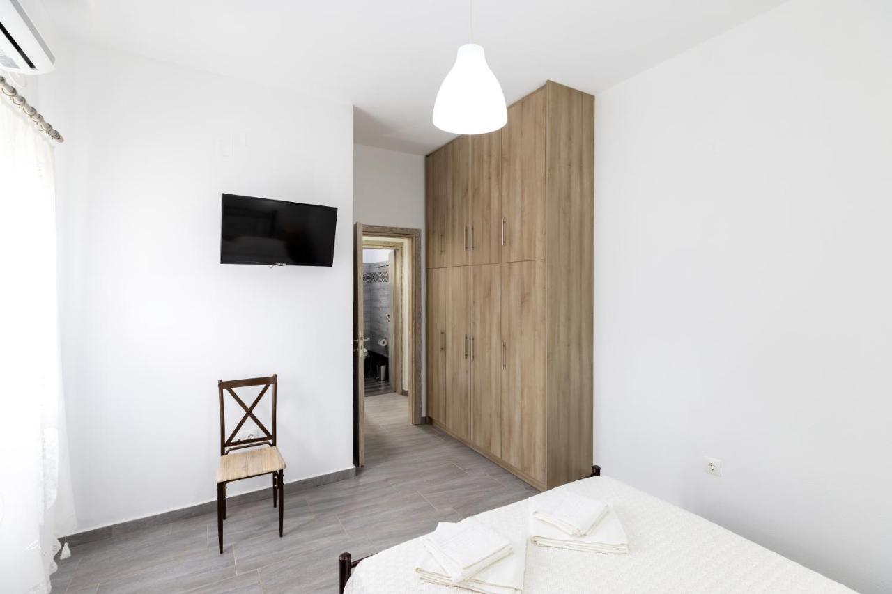 Peris Rooms Kamares  Extérieur photo