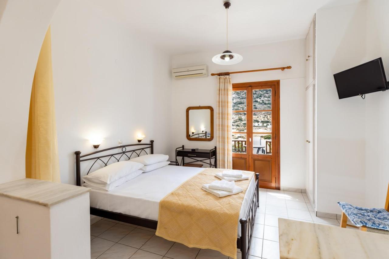 Peris Rooms Kamares  Extérieur photo