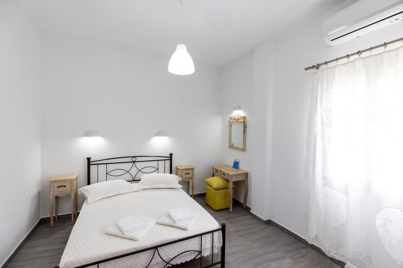 Peris Rooms Kamares  Extérieur photo